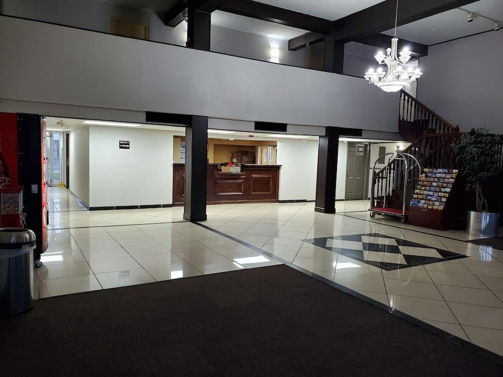 Royal Inn Hotel 인디애나폴리스 외부 사진