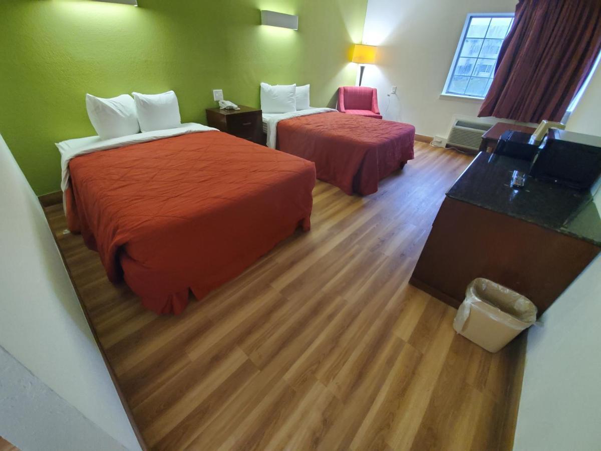 Royal Inn Hotel 인디애나폴리스 외부 사진