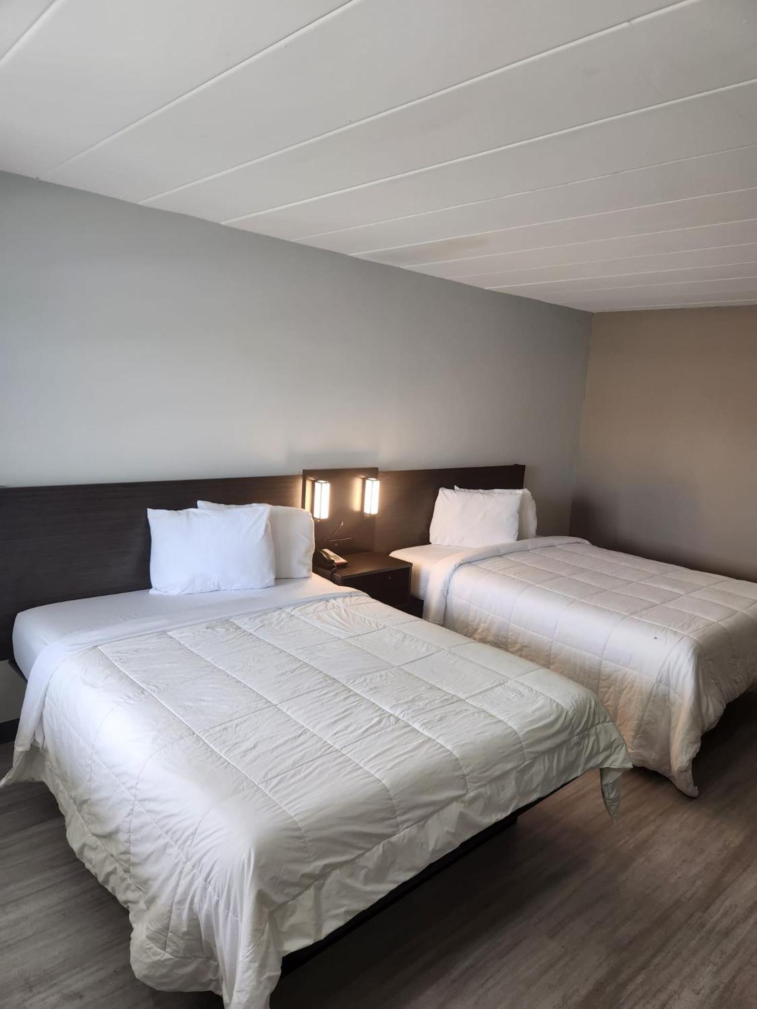 Royal Inn Hotel 인디애나폴리스 외부 사진