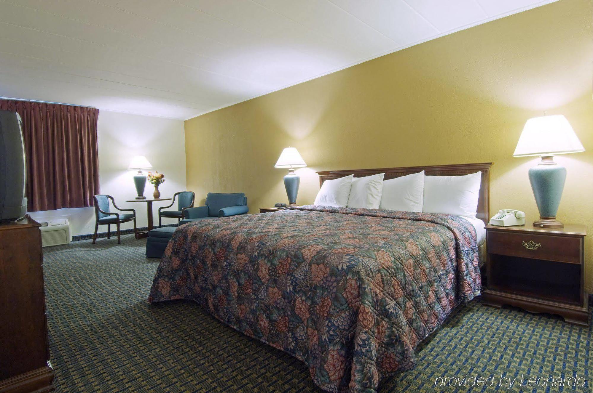 Royal Inn Hotel 인디애나폴리스 객실 사진